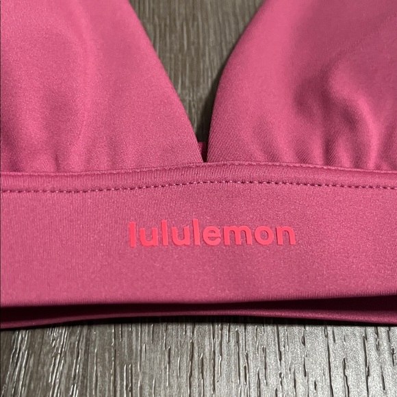 Lululemon License to Train Triangle Bra Light Support A/B Cup Washed Mauve Sz 4 - Picture 3 of 8